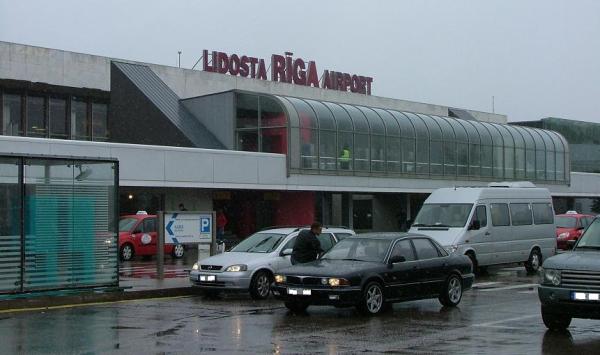 Riga-Airport.jpg